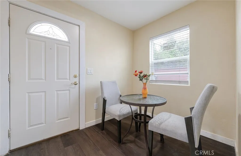 21719 Neptune, Carson, California 90745 home-pic-8
