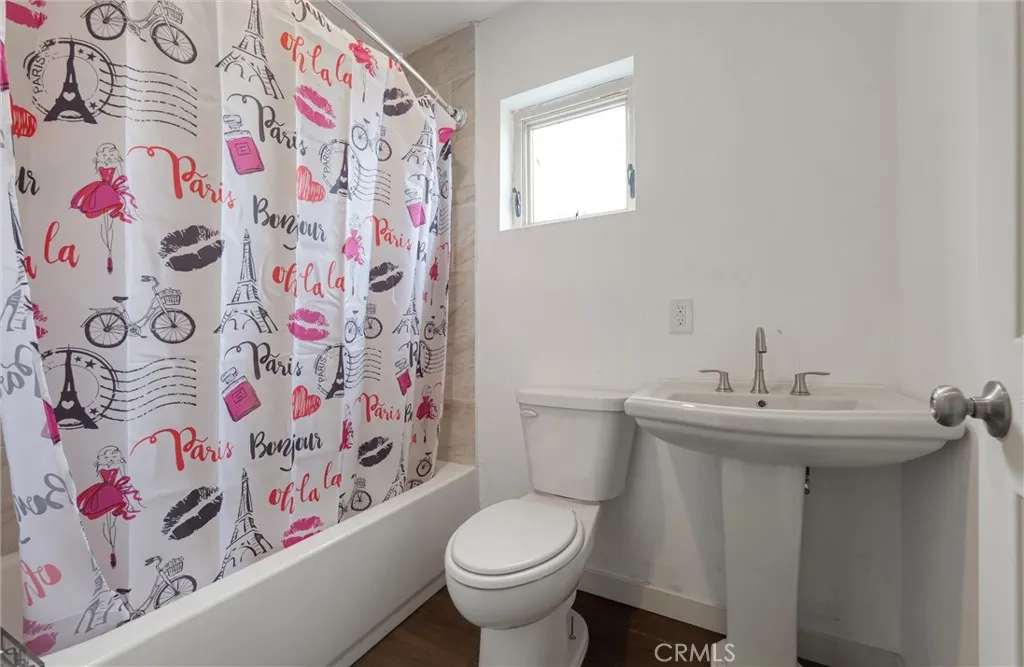 21719 Neptune, Carson, California 90745 home-pic-11