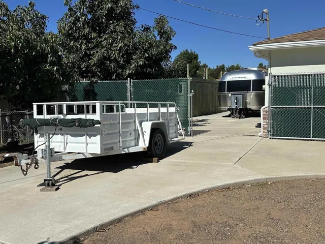 Fenced & Gated RV Parking