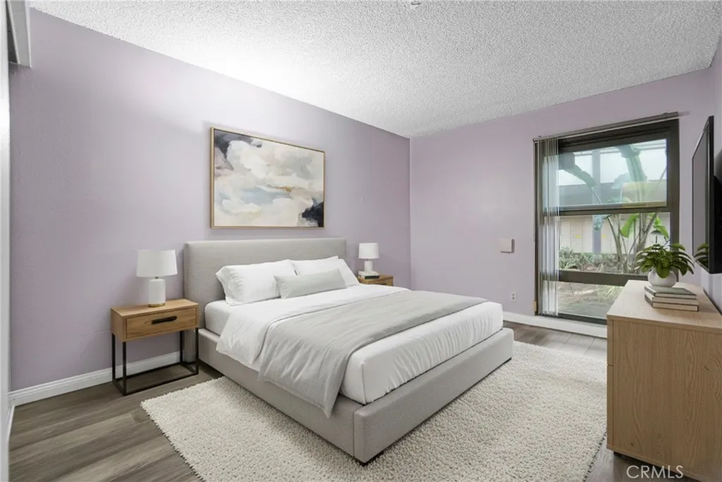 8650 Gulana C1056, Playa Del Rey, California 90293 home-pic-4