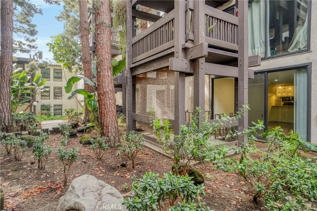 8650 Gulana C1056, Playa Del Rey, California 90293 home-pic-29