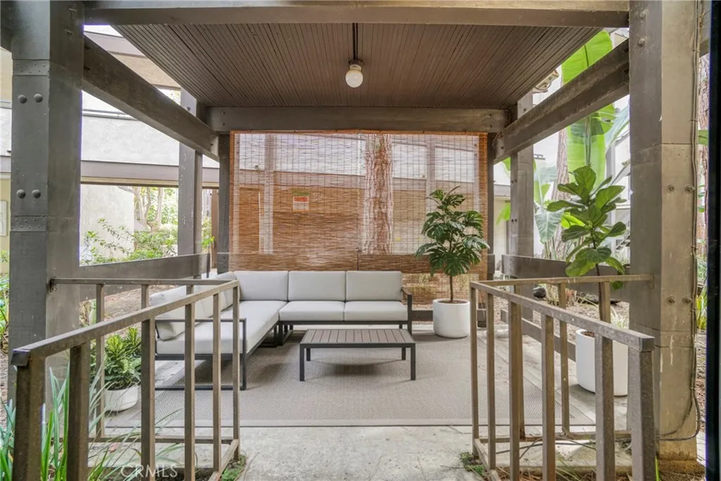 8650 Gulana C1056, Playa Del Rey, California 90293 home-pic-31