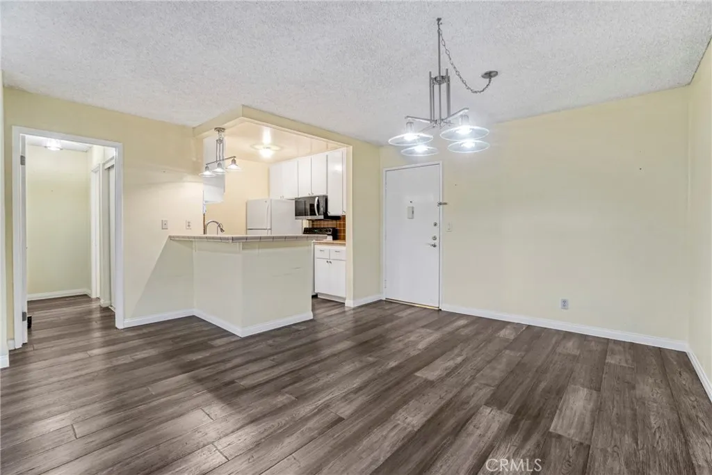 8650 Gulana C1056, Playa Del Rey, California 90293 home-pic-8