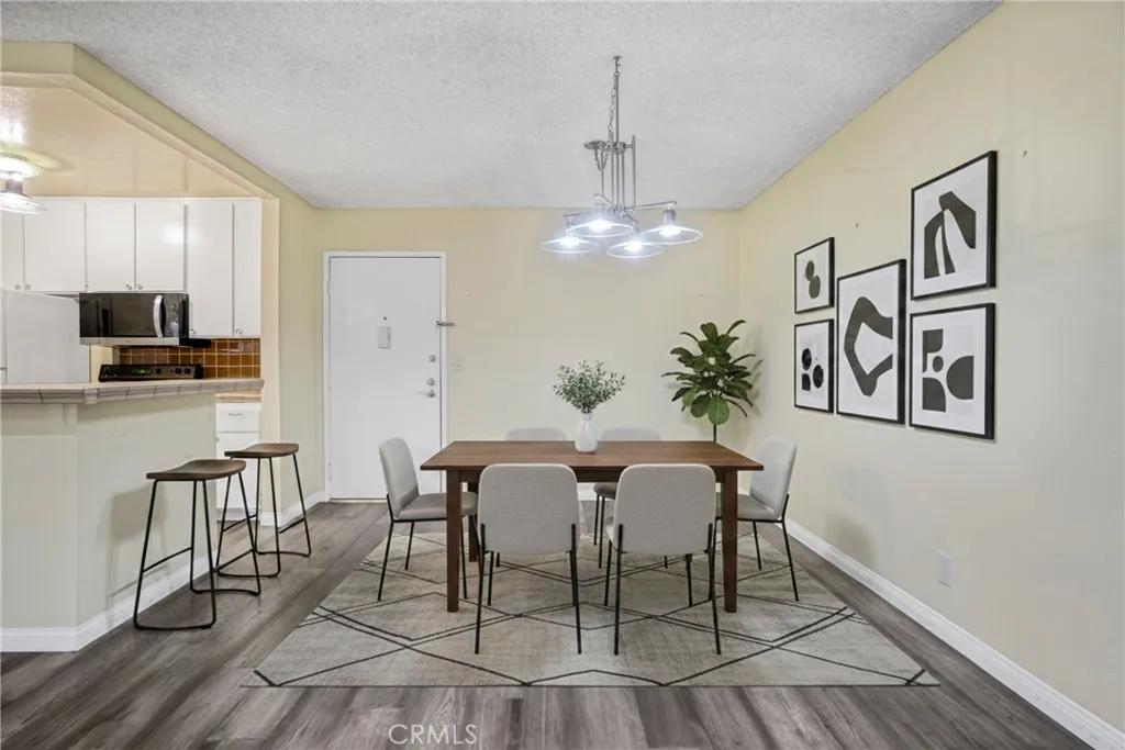 8650 Gulana C1056, Playa Del Rey, California 90293 home-pic-2