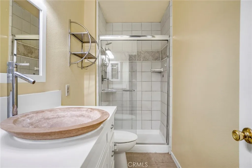 8650 Gulana C1056, Playa Del Rey, California 90293 home-pic-22