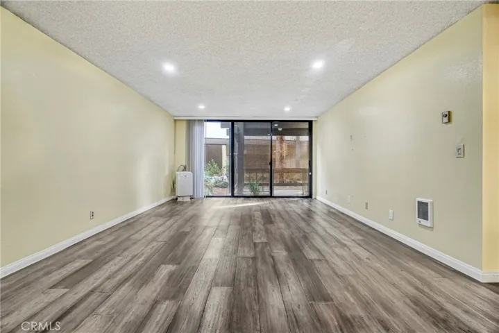 8650 Gulana C1056, Playa Del Rey, California 90293 — photo 5