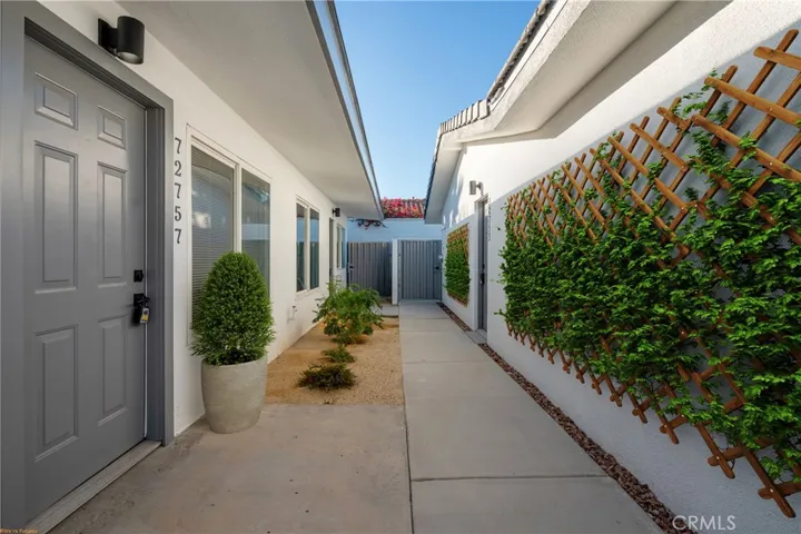 72757 Sierra Vista Dr., Palm Desert, California 92260