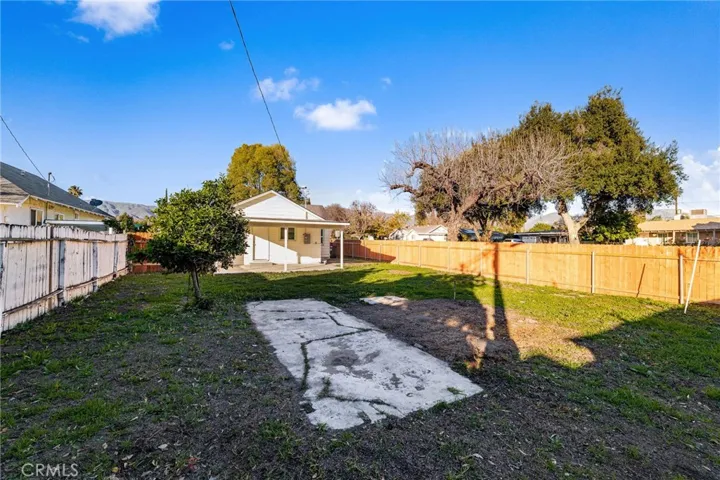 207 W 17th, San Bernardino, California 92405