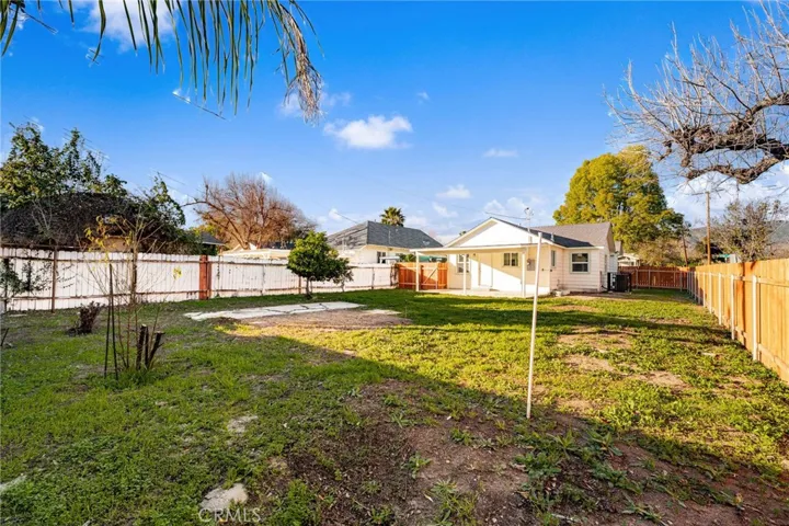 207 W 17th, San Bernardino, California 92405