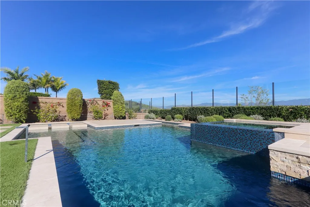 105 Iron, Irvine, California 92618 home-pic-40
