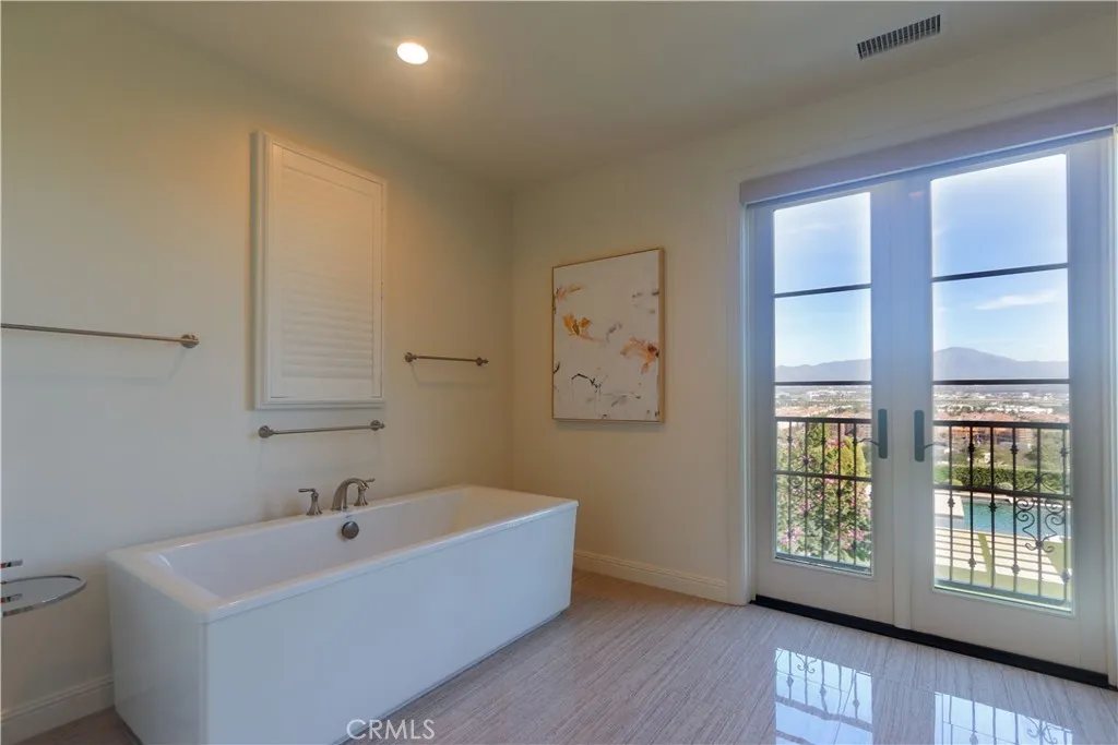 105 Iron, Irvine, California 92618 home-pic-31