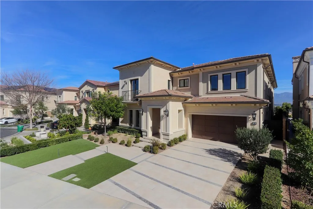 105 Iron, Irvine, California 92618 home-pic-2