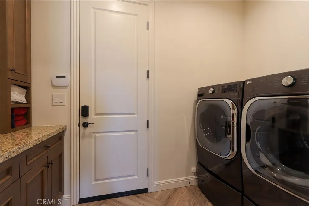 105 Iron, Irvine, California 92618 home-pic-18