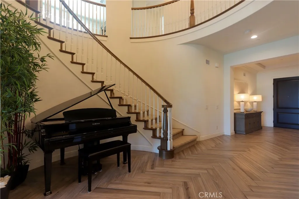 105 Iron, Irvine, California 92618 home-pic-20