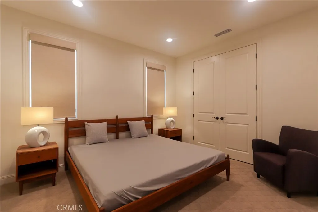 105 Iron, Irvine, California 92618 home-pic-36