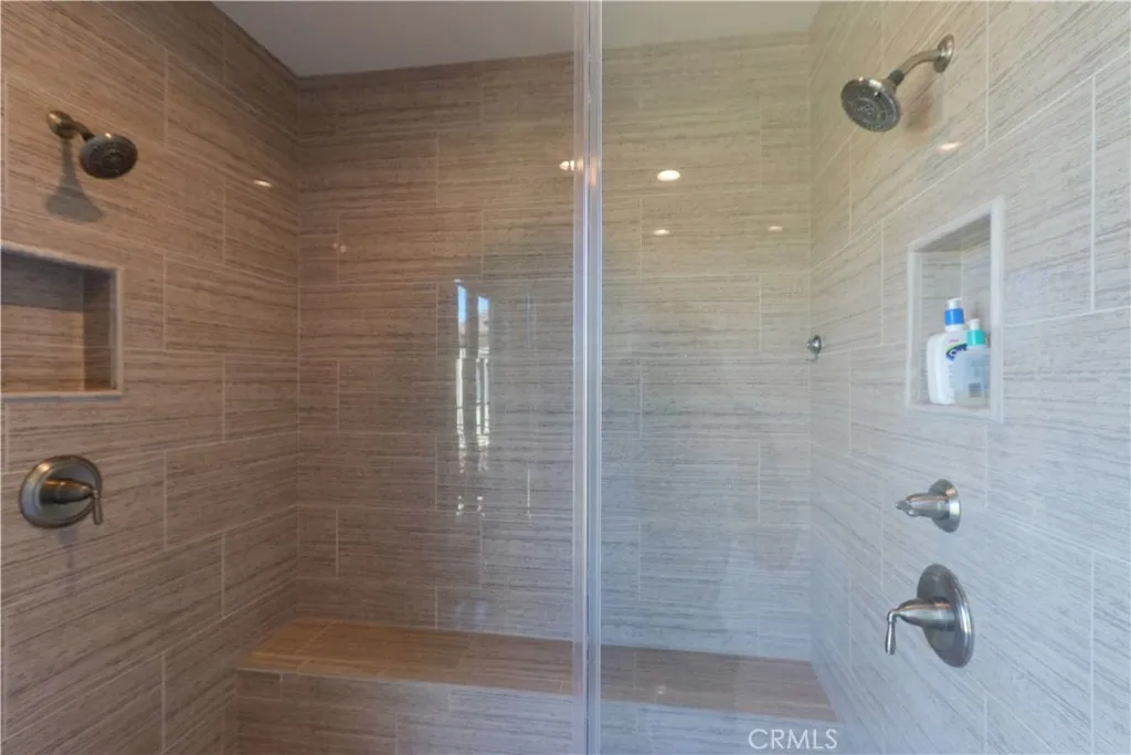 105 Iron, Irvine, California 92618 home-pic-32