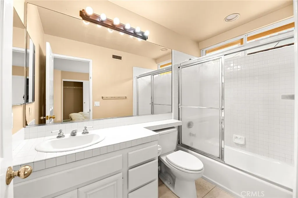 45422 Camino Monzon, Temecula, California 92592 home-pic-34