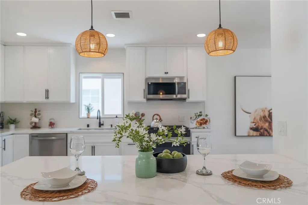 4224 Falcon, Long Beach, California 90807 home-pic-10