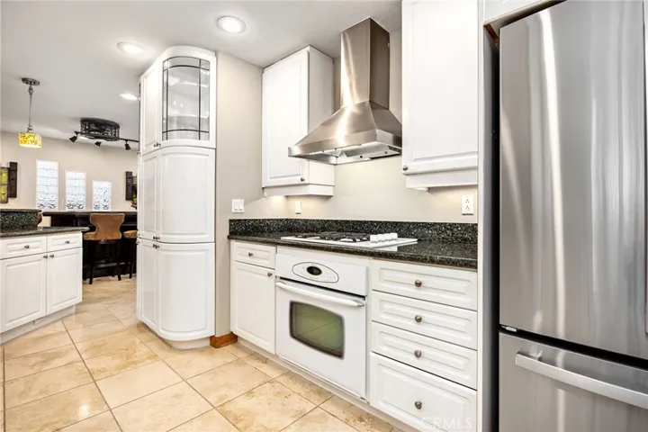 1021 Partridge Court, San Marcos, California 92078