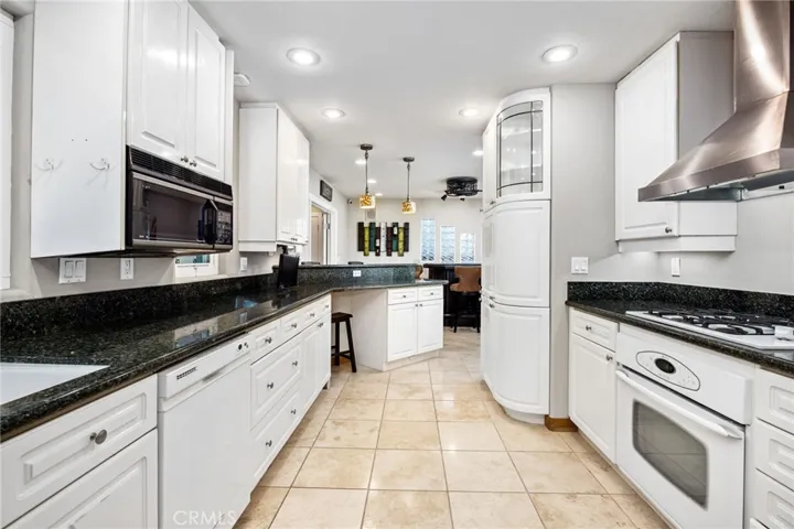 1021 Partridge Court, San Marcos, California 92078