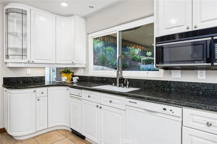 1021 Partridge Court, San Marcos, California 92078