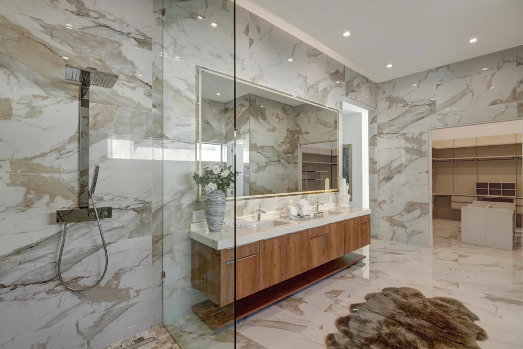 PRIMARY SHOWER TO VANITY AND WALK IN CLO