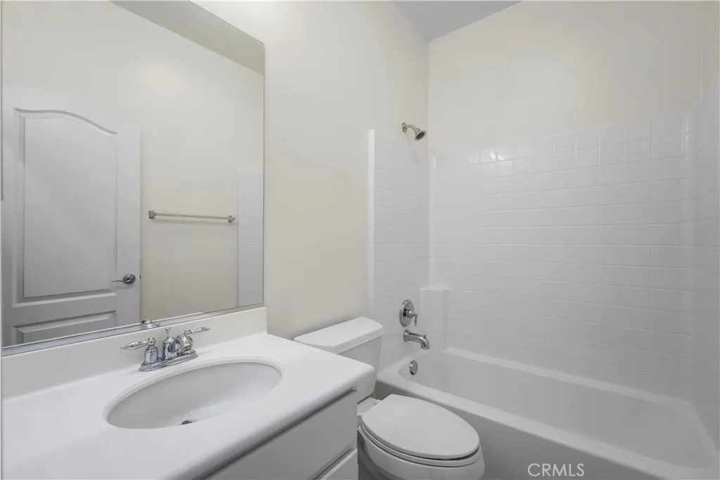 7751 Armour, Hemet, California 92545 home-pic-15