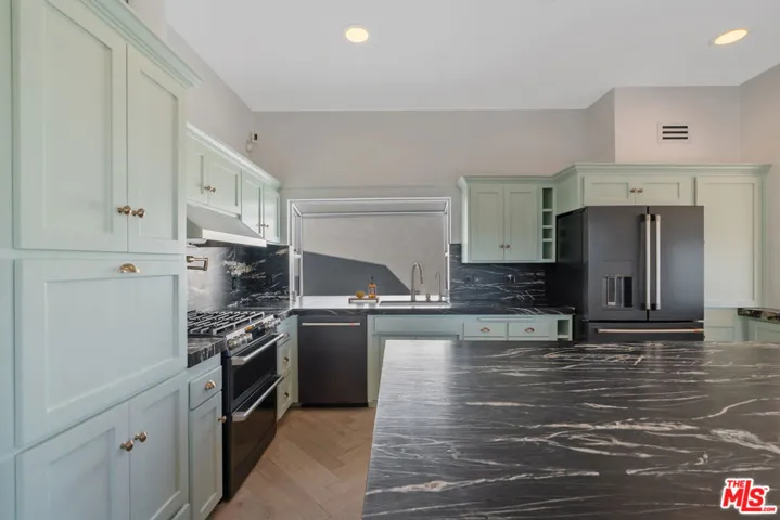 3479 Wonder View Drive, Los Angeles, California 90068