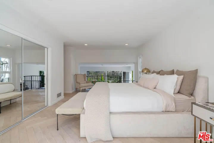 3479 Wonder View Drive, Los Angeles, California 90068