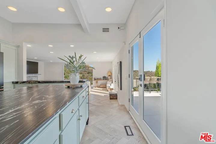 3479 Wonder View Drive, Los Angeles, California 90068