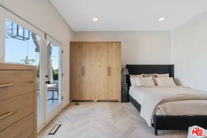 3479 Wonder View Drive, Los Angeles, California 90068