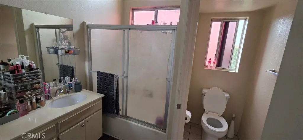 11766 San Ribas, Fontana, California 92337 home-pic-24