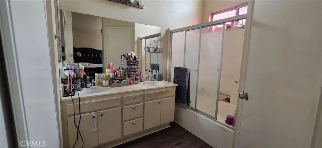 11766 San Ribas, Fontana, California 92337 home-pic-23