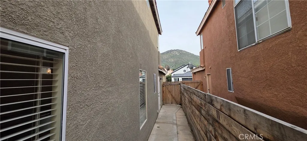 11766 San Ribas, Fontana, California 92337 home-pic-30