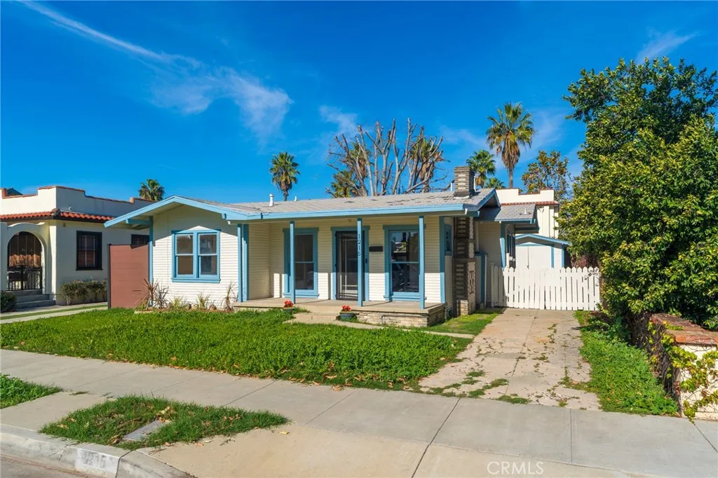 1215 W Center, Anaheim, California 92805 home-pic-2