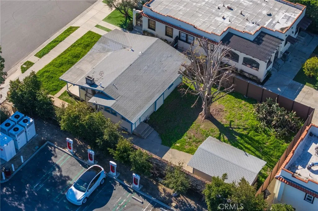 1215 W Center, Anaheim, California 92805 home-pic-32