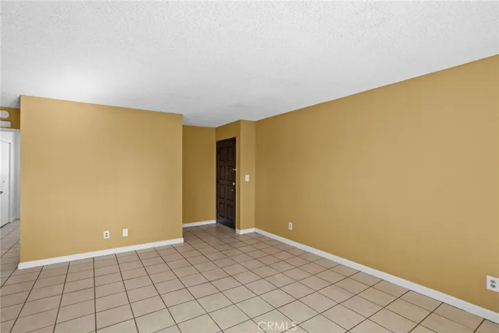 7243 Milton 12, Whittier, California 90602