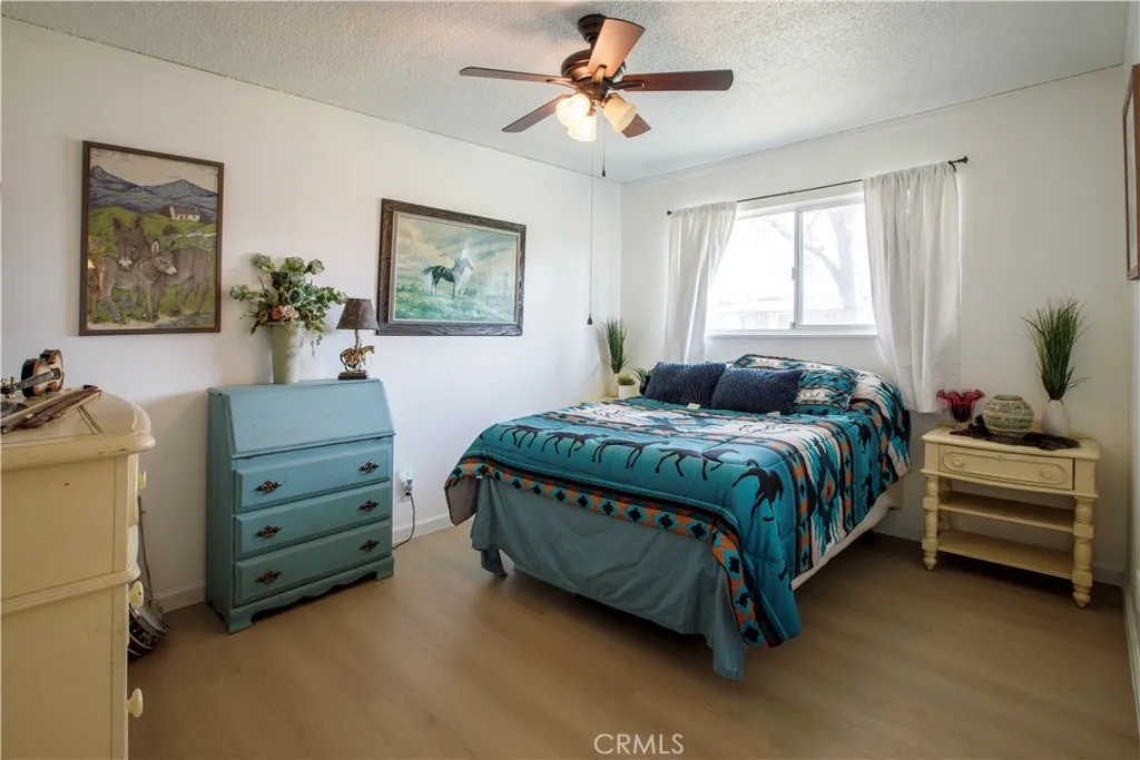 4069 N Sunnyside, Fresno, California 93727 home-pic-11