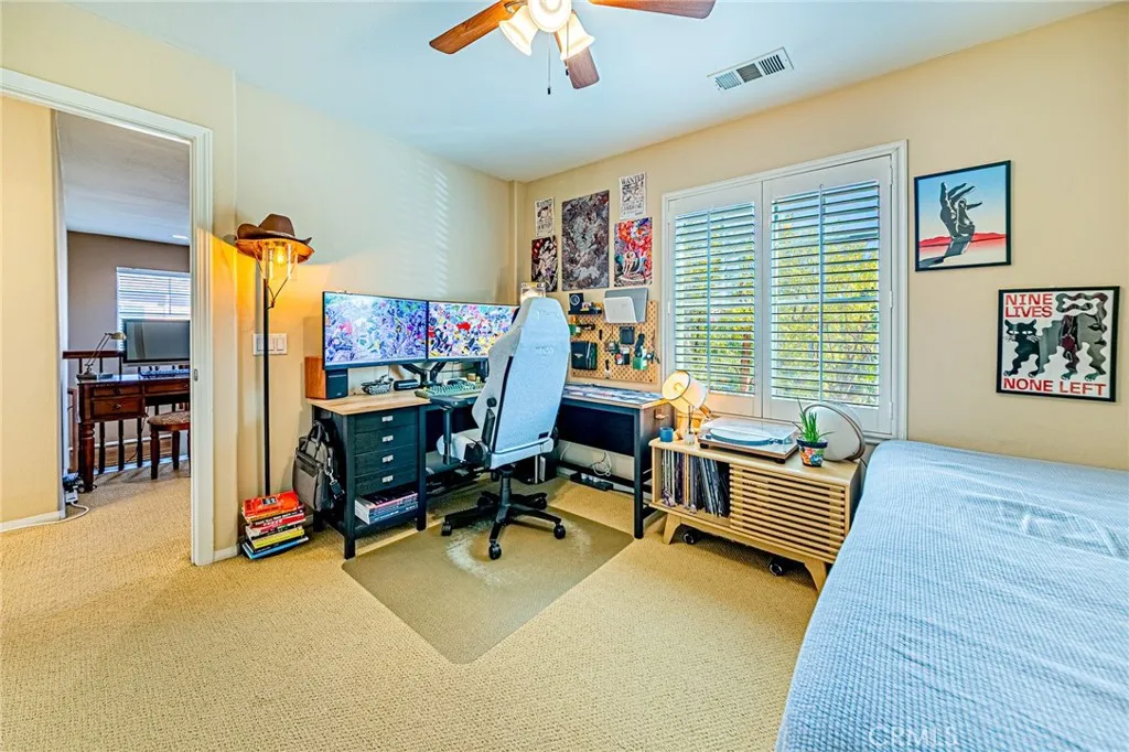 25387 Playa Serena, Valencia, California 91381 home-pic-31