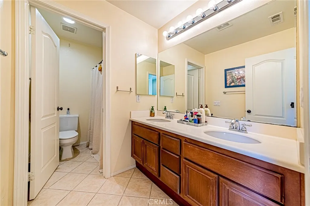 25387 Playa Serena, Valencia, California 91381 home-pic-28