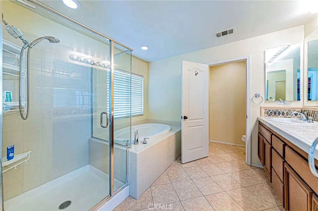 25387 Playa Serena, Valencia, California 91381 home-pic-21