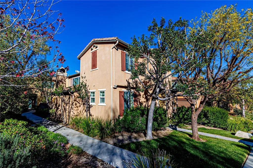 25387 Playa Serena, Valencia, California 91381 home-pic-36