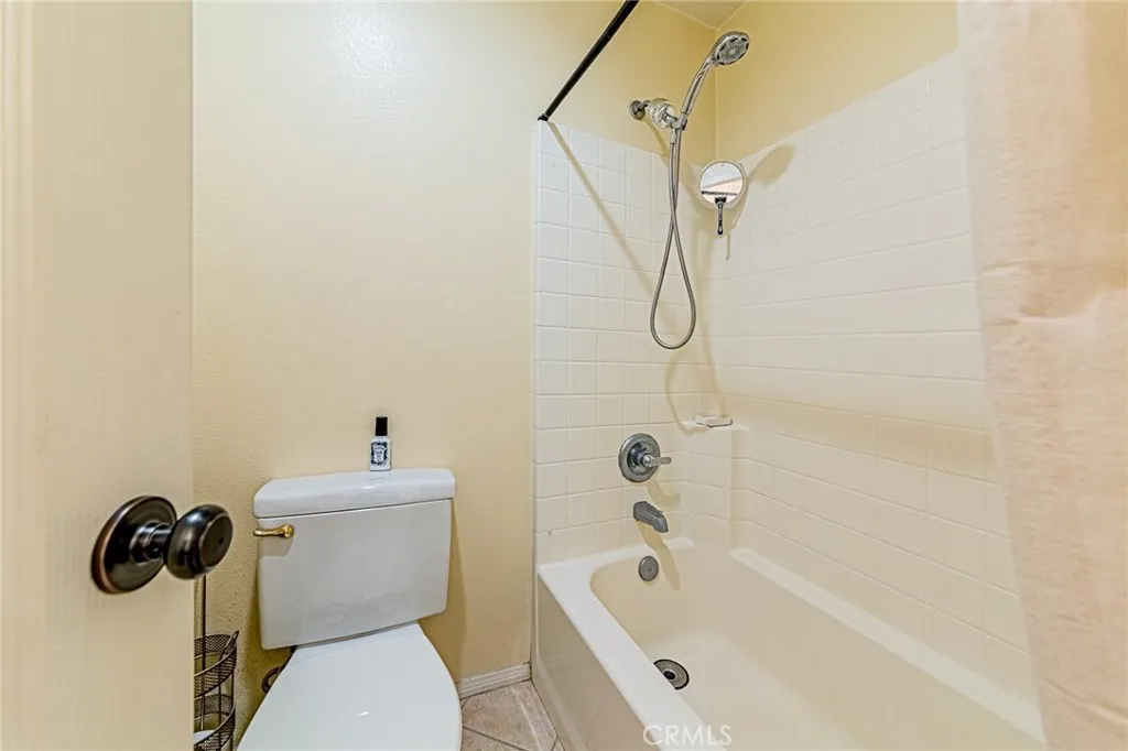 25387 Playa Serena, Valencia, California 91381 home-pic-29