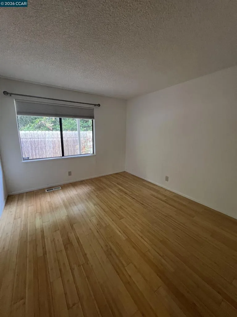 3760 3760 Via Verdi, Richmond, California 94803 home-pic-11
