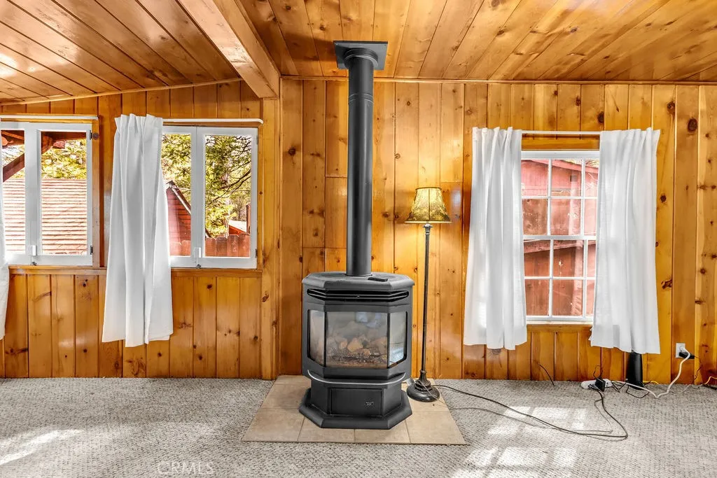 53705 Country Club Drive, Idyllwild, California 92549 home-pic-12