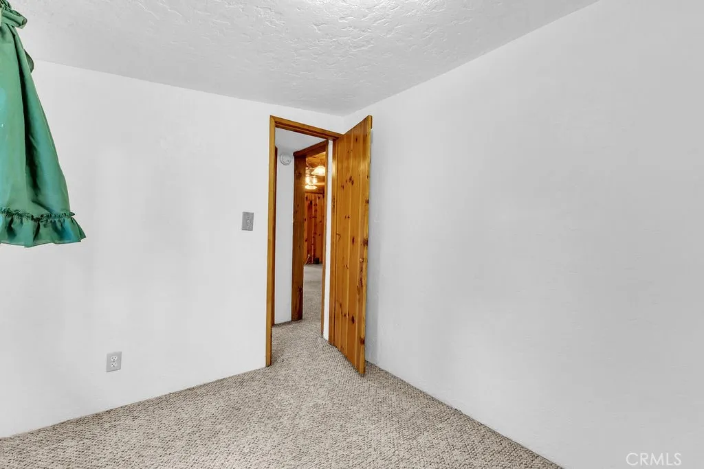 53705 Country Club Drive, Idyllwild, California 92549 home-pic-18