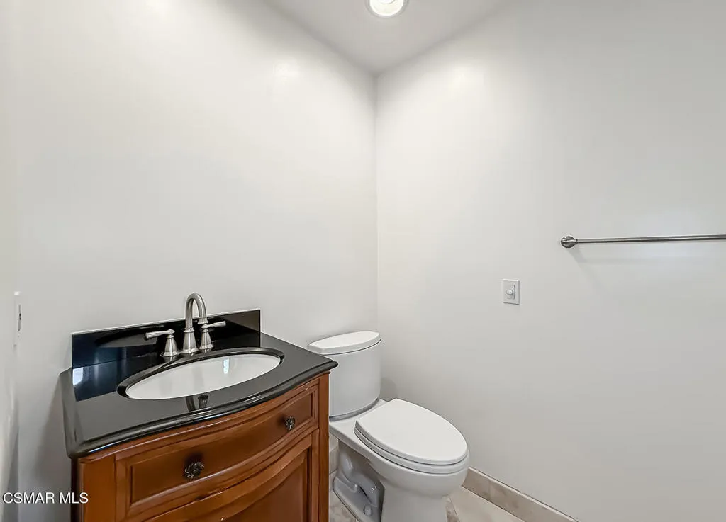 2848 Bayham Circle, Thousand Oaks, California 91362 home-pic-55