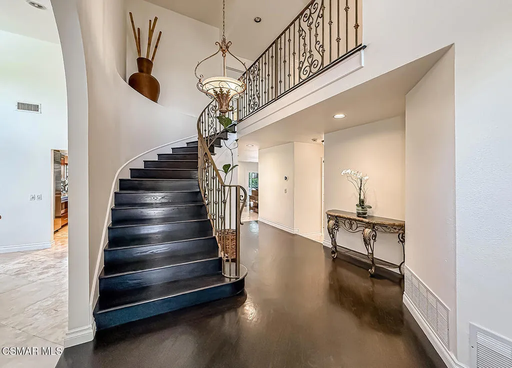 2848 Bayham Circle, Thousand Oaks, California 91362 home-pic-28
