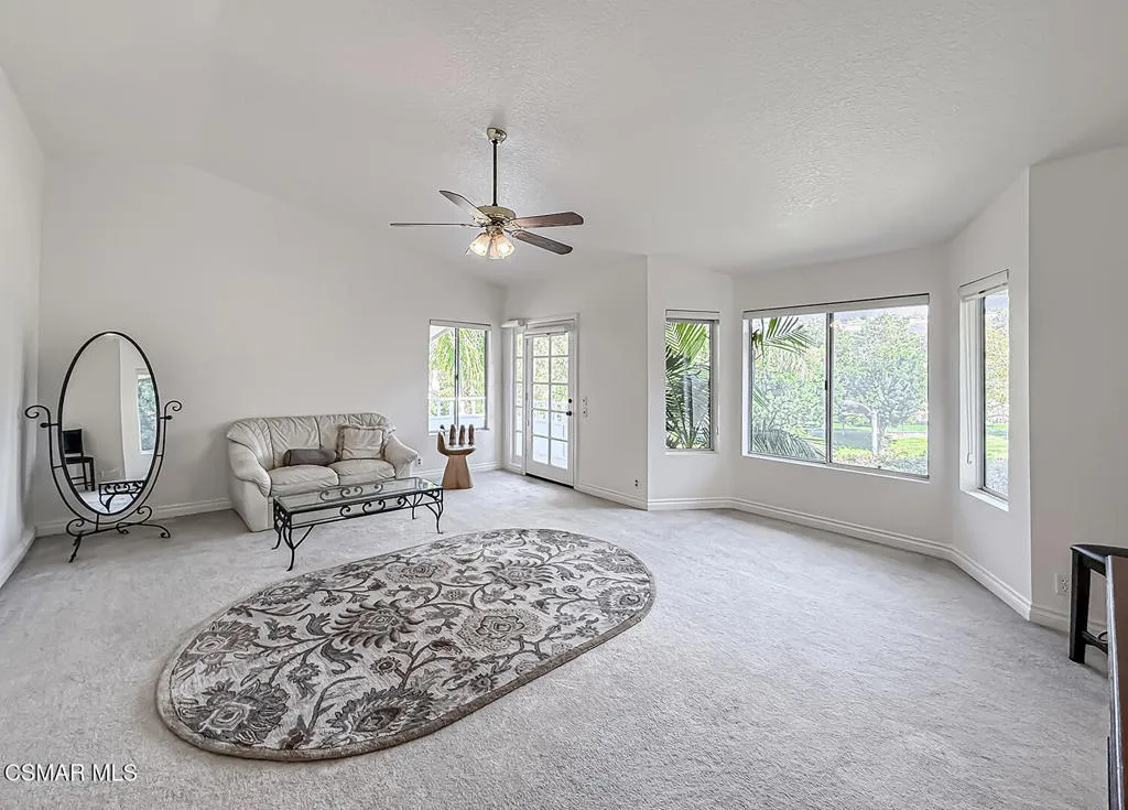 2848 Bayham Circle, Thousand Oaks, California 91362 home-pic-33