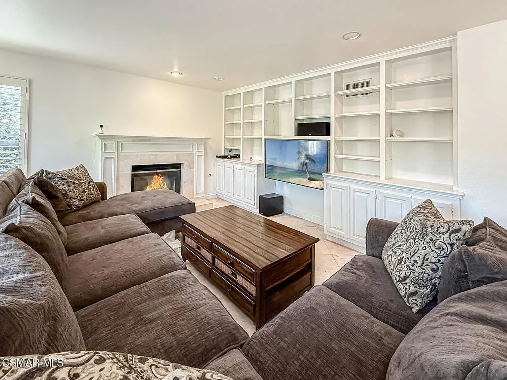 2848 Bayham Circle, Thousand Oaks, California 91362 home-pic-26